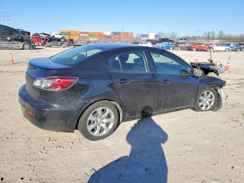 Photo 3 from auction – 2013 MAZDA 3 I with VIN JM1BL1TF7D1817150