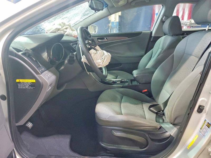 Photo 7 from auction – 2014 HYUNDAI SONATA HYB with VIN KMHEC4A49EA116512