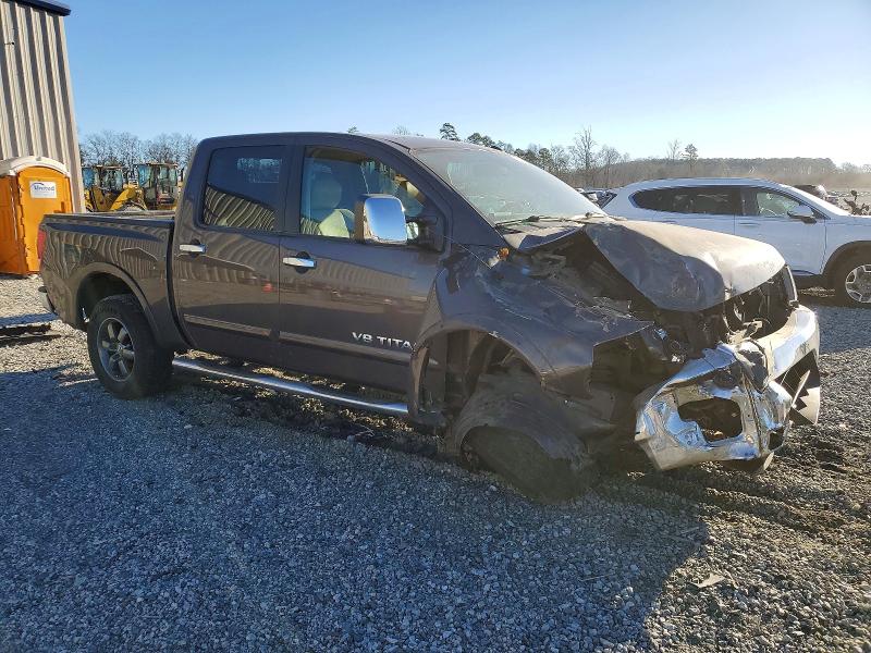 Zdjęcie 4 z aukcji – 2014 NISSAN TITAN z VIN 1N6AA0EC5EN501994
