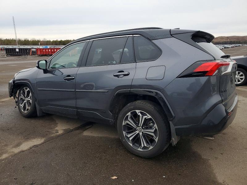 Photo 2 from auction – 2025 TOYOTA RAV4 XSE with VIN JTMFB3FV1SD255261