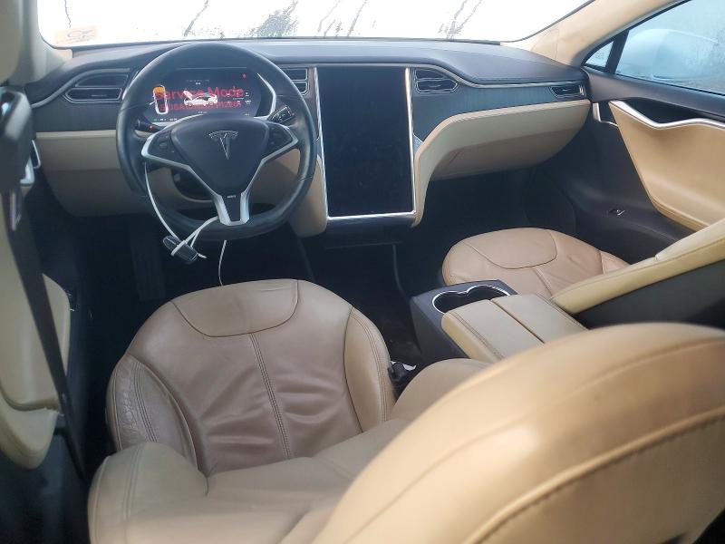 Photo 8 from auction – 2013 TESLA MODEL S with VIN 5YJSA1DN2DFP12261