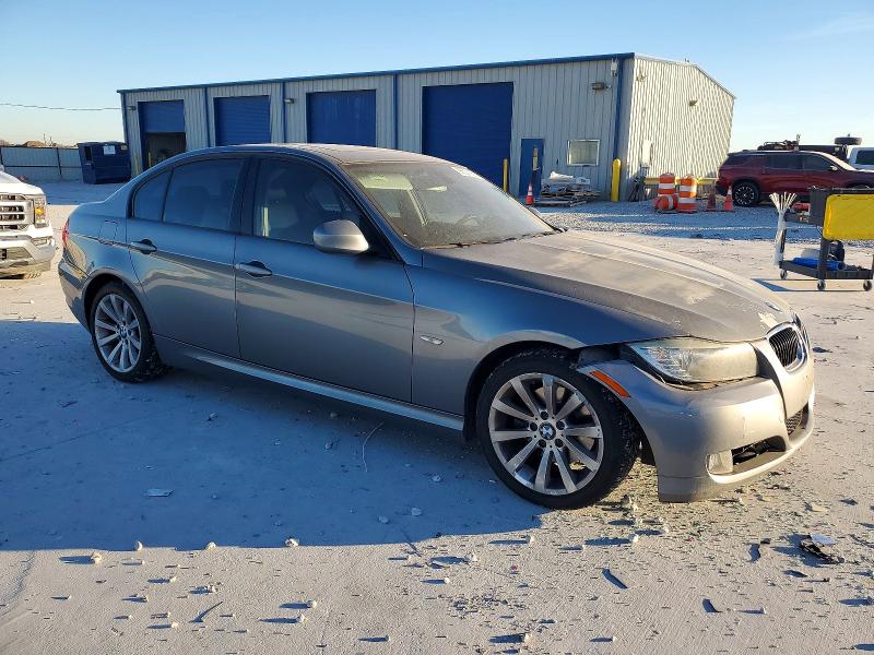 Photo 4 from auction – 2011 BMW 328 I with VIN WBAPH7G50BNN04178