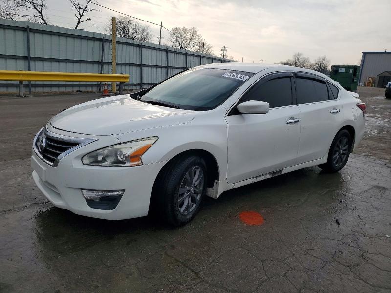 NISSAN ALTIMA 2.5 2015 with VIN 1N4AL3AP9FN892971 - Photo from auction