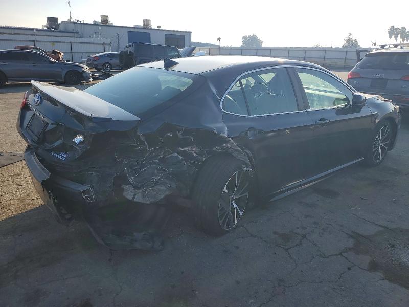 Photo 3 from auction – 2020 TOYOTA CAMRY SE with VIN 4T1G31AK2LU015829