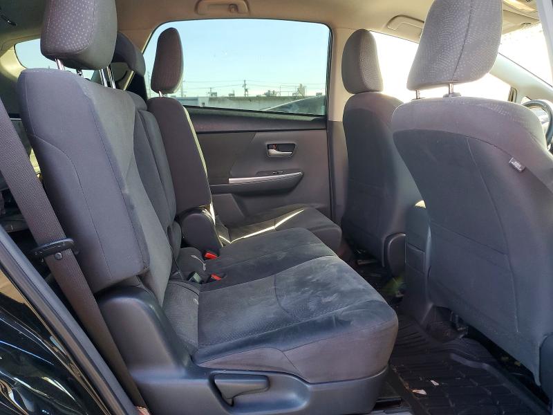 Photo 10 from auction – 2012 TOYOTA PRIUS V with VIN JTDZN3EU2C3180106
