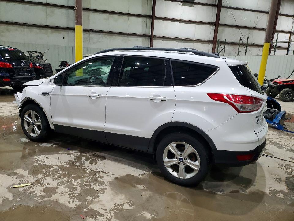 Photo 2 from auction – 2016 FORD ESCAPE with VIN 1FMCU9GX5GUB75867