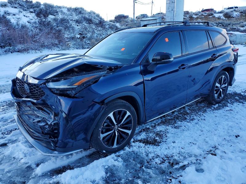 Photo 1 from auction – 2021 TOYOTA HIGHLANDER with VIN 5TDJZRBH0MS135810