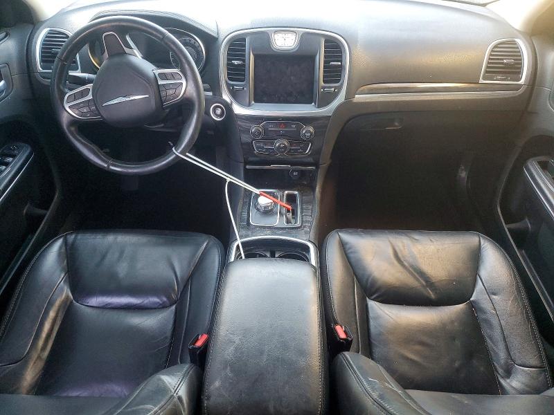 Photo 8 from auction – 2018 CHRYSLER 300 with VIN 2C3CCAAG7JH209047