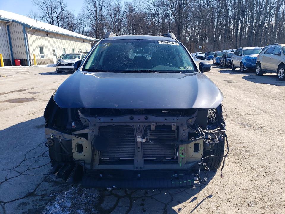 Photo 5 from auction – 2017 SUBARU OUTBACK with VIN 4S4BSANC4H3427876
