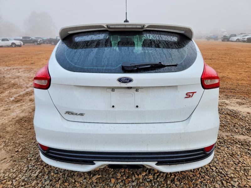 Photo 6 from auction – 2018 FORD FOCUS with VIN 1FADP3L93JL247074