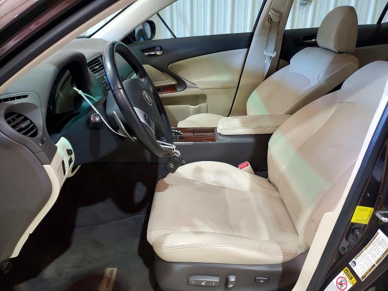 Photo 7 from auction – 2012 LEXUS IS with VIN JTHBF5C20C5178790