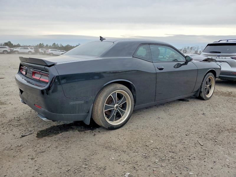 Photo 3 from auction – 2021 DODGE CHALLENGER with VIN 2C3CDZBT0MH591157