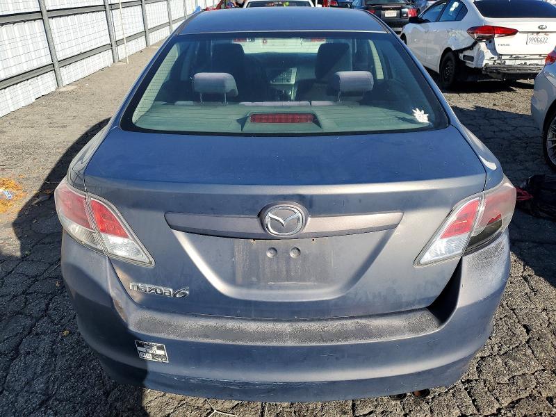 Photo 6 from auction – 2010 MAZDA 6 I with VIN 1YVHZ8BH2A5M09304