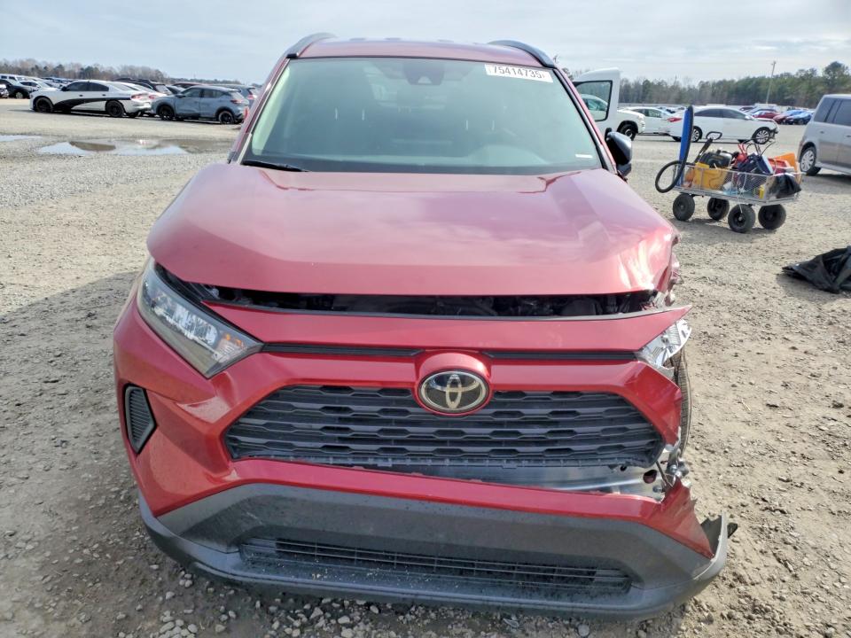 Photo 5 from auction – 2021 TOYOTA RAV4 with VIN 2T3H1RFV0MW164406