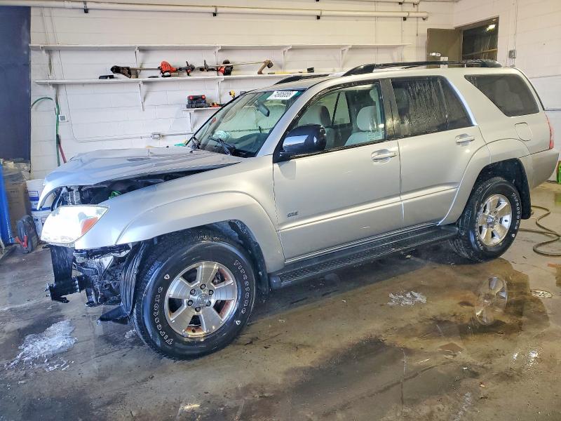TOYOTA 4RUNNER SR 2003 z numerem VIN JTEZU14R038008210 - Zdjęcie z aukcji