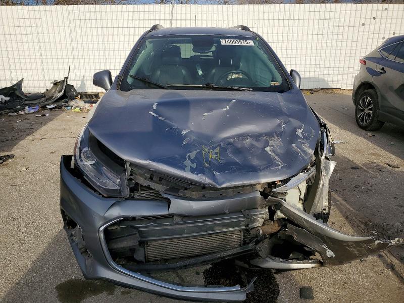 Photo 5 from auction – 2019 CHEVROLET TRAX 1LT with VIN KL7CJLSB4KB905209