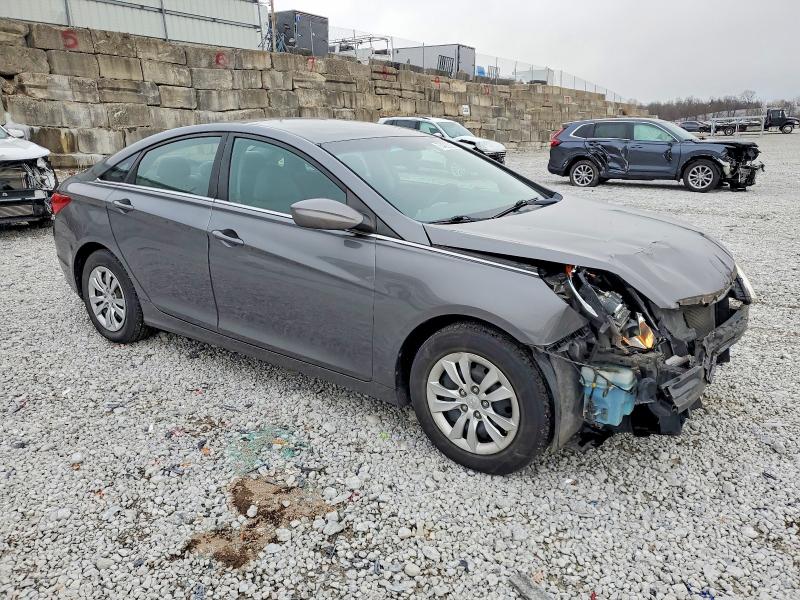 Photo 4 from auction – 2012 HYUNDAI SONATA GLS with VIN 5NPEB4AC4CH319005