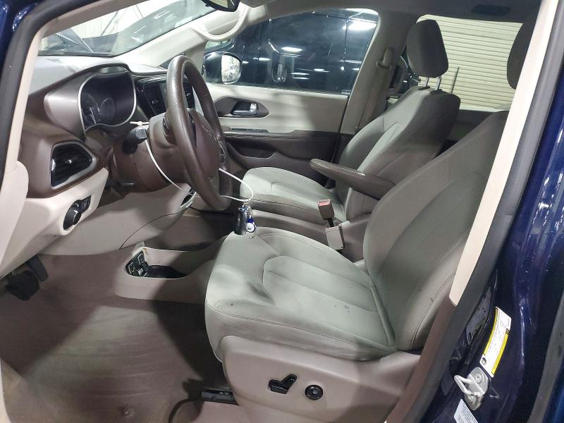 Photo 7 from auction – 2017 CHRYSLER PACIFICA T with VIN 2C4RC1DG7HR529135