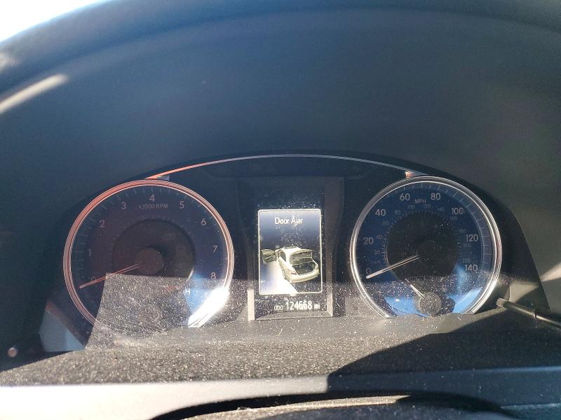 Photo 9 from auction – 2016 TOYOTA CAMRY LE with VIN 4T1BF1FK0GU191729
