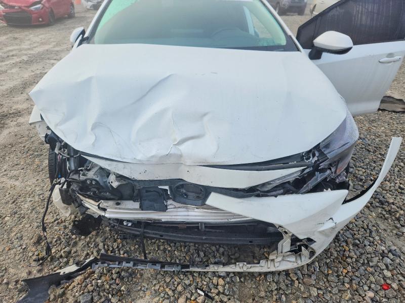 Photo 11 from auction – 2022 TOYOTA COROLLA LE with VIN JTDEAMDE5NJ039233