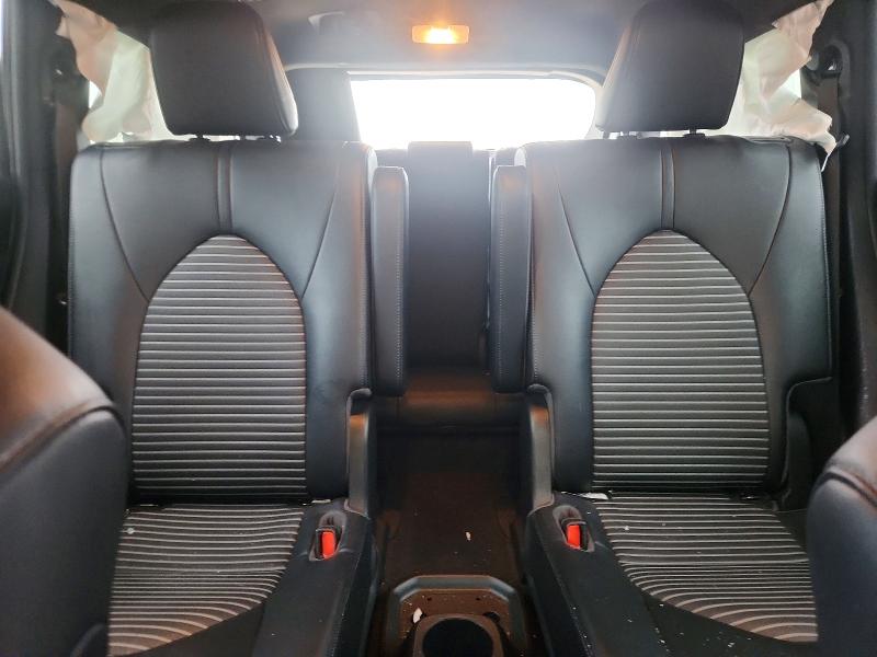 Photo 10 from auction – 2023 TOYOTA HIGHLANDER with VIN 5TDKDRAHXPS514628