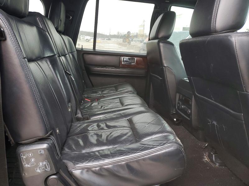 Photo 11 from auction – 2015 LINCOLN NAVIGATOR with VIN 5LMJJ3JT8FEJ00623