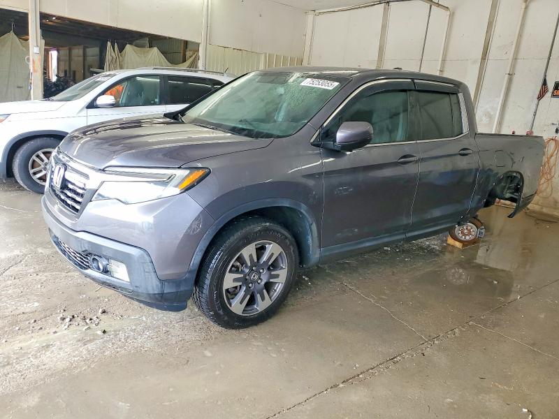HONDA RIDGELINE 2017 with VIN 5FPYK3F69HB023307 - Photo from auction