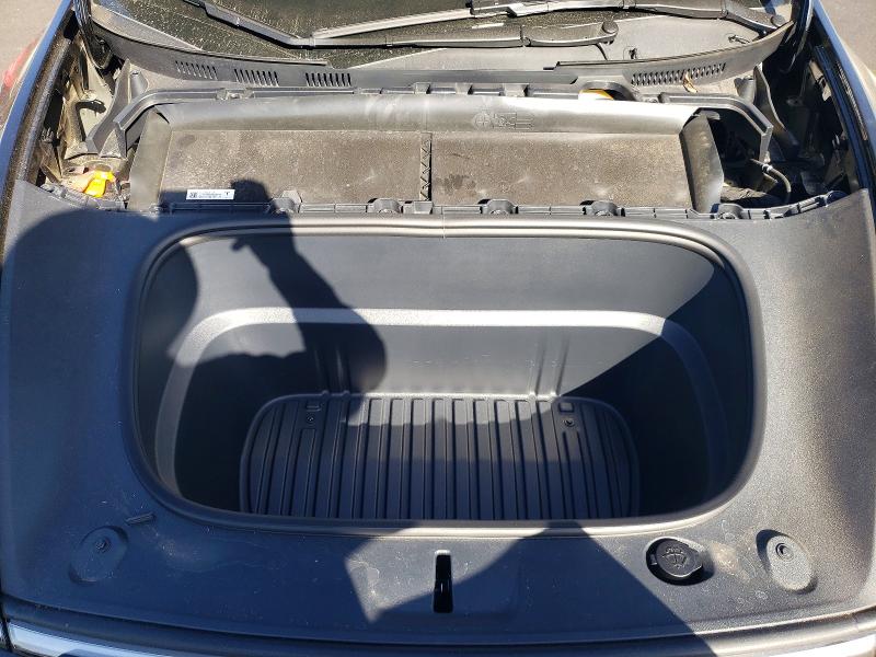 صورة رقم 12 من المزاد - 2026 TESLA MODEL Y مع VIN 7SAYGDED8TF519422
