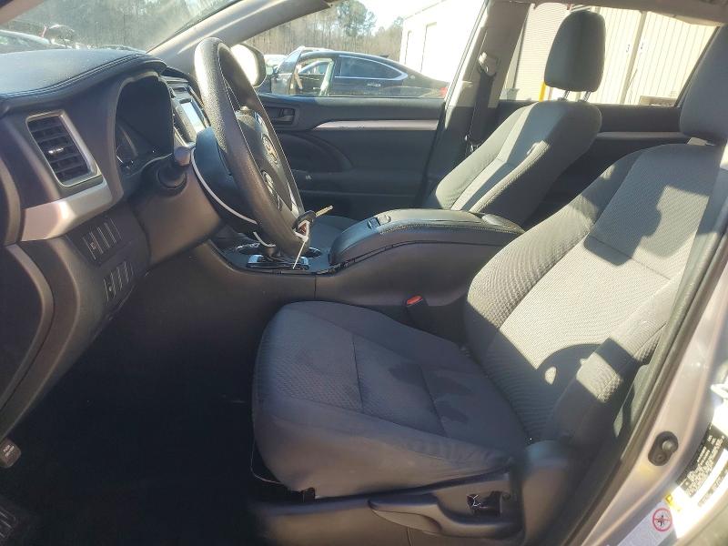 Photo 7 from auction – 2019 TOYOTA HIGHLANDER with VIN 5TDZARFH1KS056552