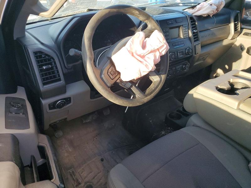 Photo 8 from auction – 2018 FORD F250 SUPER with VIN 1FTBF2B69JEB85111