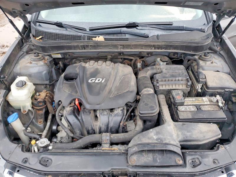 Photo 11 from auction – 2012 HYUNDAI SONATA SE with VIN 5NPEC4AC0CH445892