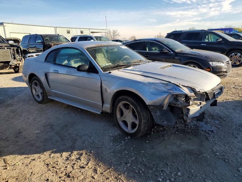 Photo 4 from auction – 2002 FORD MUSTANG with VIN 1FAFP40412F232676