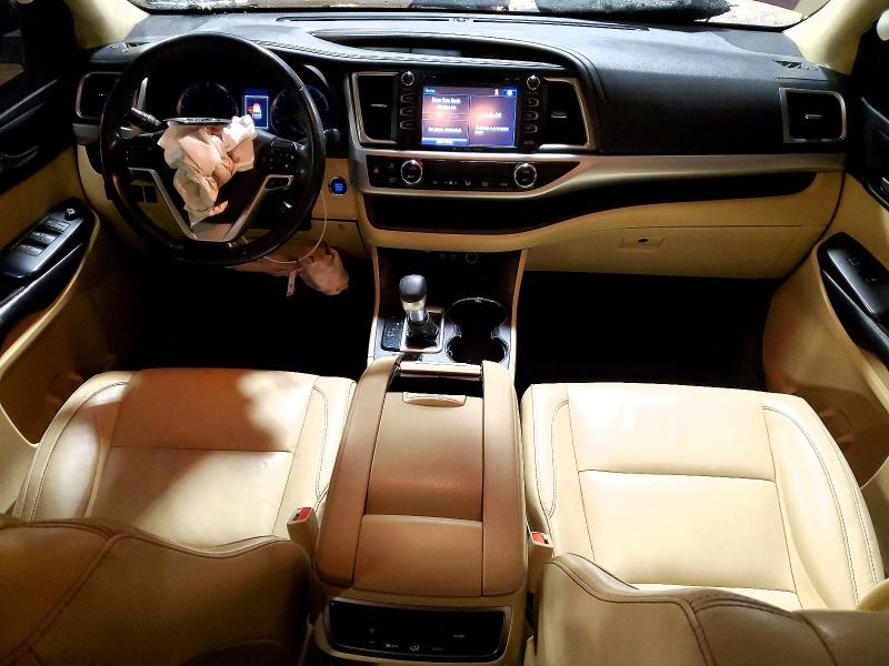 Photo 8 from auction – 2019 TOYOTA HIGHLANDER with VIN 5TDJZRFH3KS962093