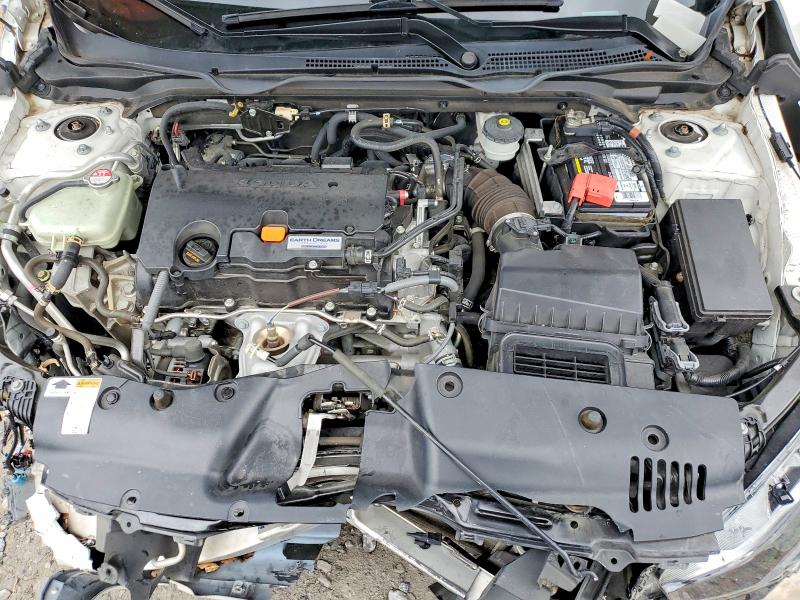 Photo 11 from auction – 2018 HONDA CIVIC EX with VIN 19XFC2F75JE031044
