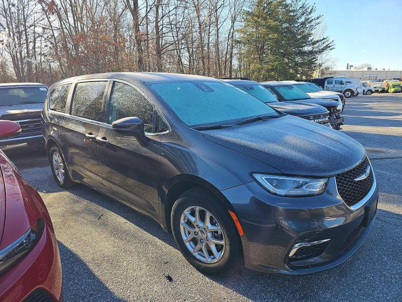 CHRYSLER PACIFICA T 2023 with VIN 2C4RC1BG9PR600675 - Photo from auction