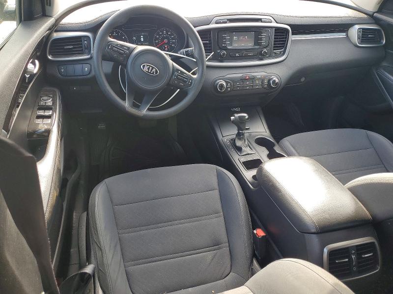Photo 8 from auction – 2016 KIA SORENTO with VIN 5XYPG4A31GG014908