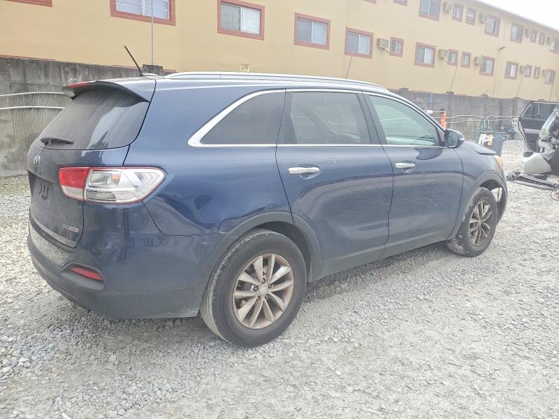 Photo 3 from auction – 2017 KIA SORENTO with VIN 5XYPG4A31HG300002