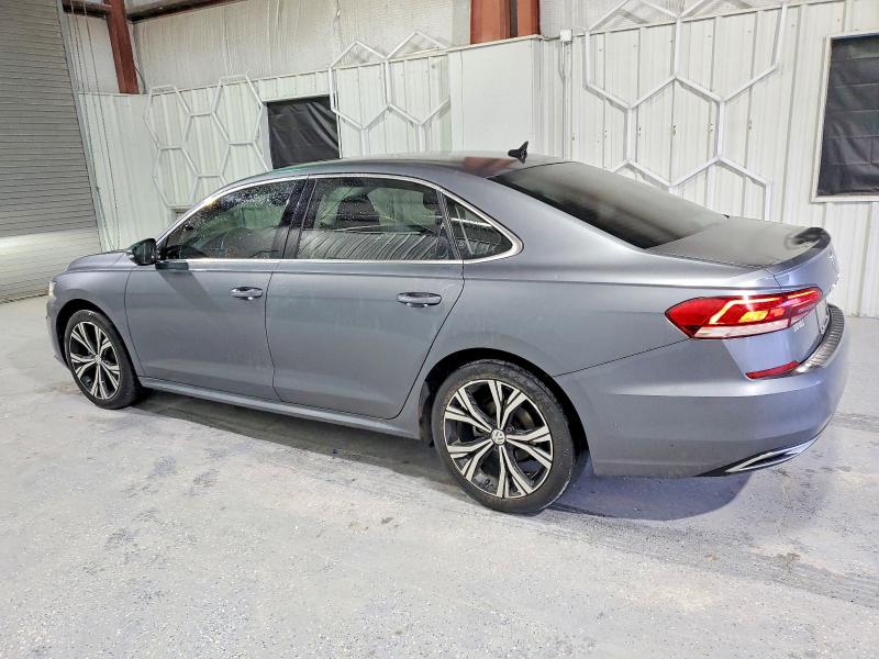 Photo 2 from auction – 2021 VOLKSWAGEN PASSAT SE with VIN 1VWSA7A34MC003802