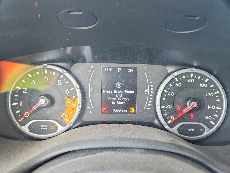 Photo 9 from auction – 2017 JEEP RENEGADE S with VIN ZACCJBAB1HPG50080