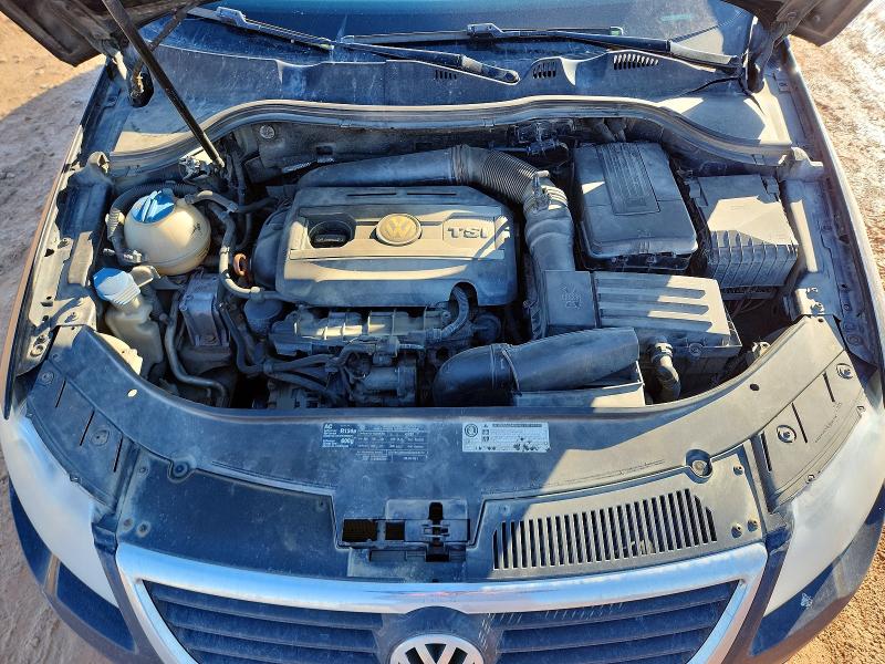 Photo 11 from auction – 2010 VOLKSWAGEN PASSAT KOM with VIN WVWJM7AN9AE102252