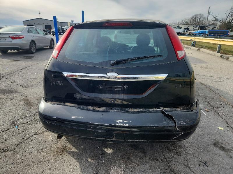 Photo 6 from auction – 2002 FORD FOCUS with VIN 3FAFP37362R116772