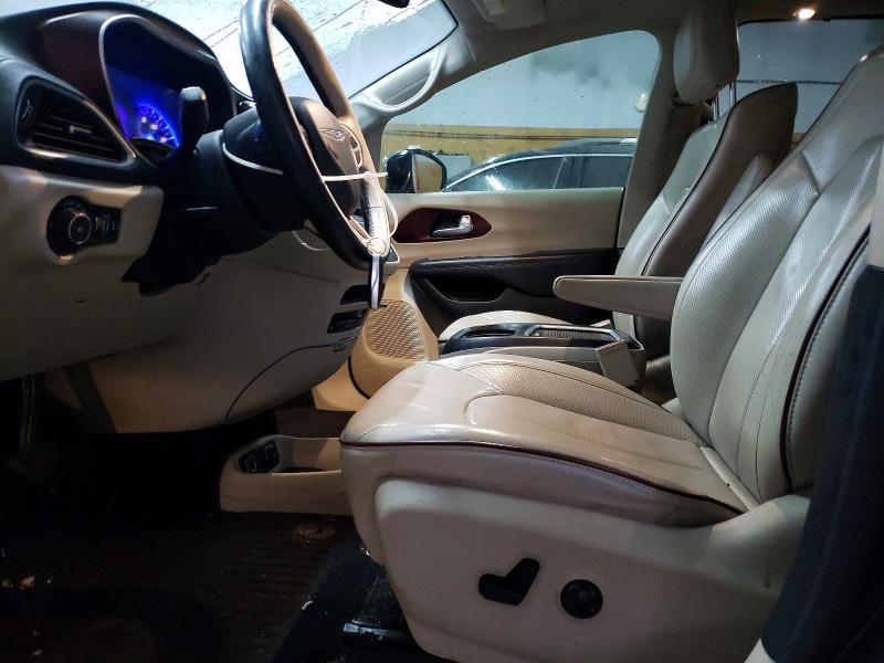 Photo 7 from auction – 2017 CHRYSLER PACIFICA with VIN 2C4RC1GG9HR751817