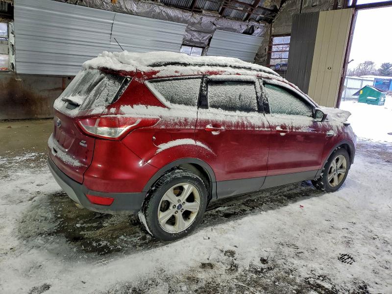Photo 3 from auction – 2016 FORD ESCAPE SE with VIN 1FMCU9GX3GUB02271