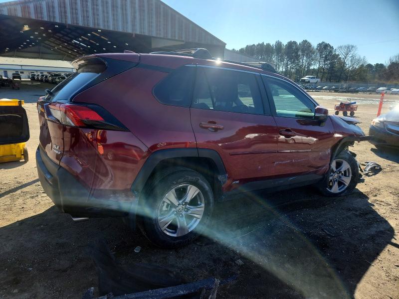 Photo 3 from auction – 2023 TOYOTA RAV4 XLE with VIN 4T3RWRFV6PU099278