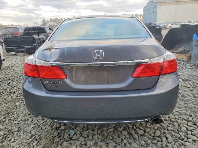 Photo 6 from auction – 2014 HONDA ACCORD with VIN 1HGCR2F38EA305037
