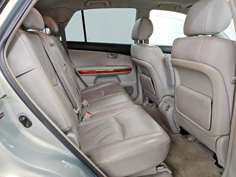Photo 11 from auction – 2005 LEXUS RX 330 with VIN 2T2HA31UX5C044292