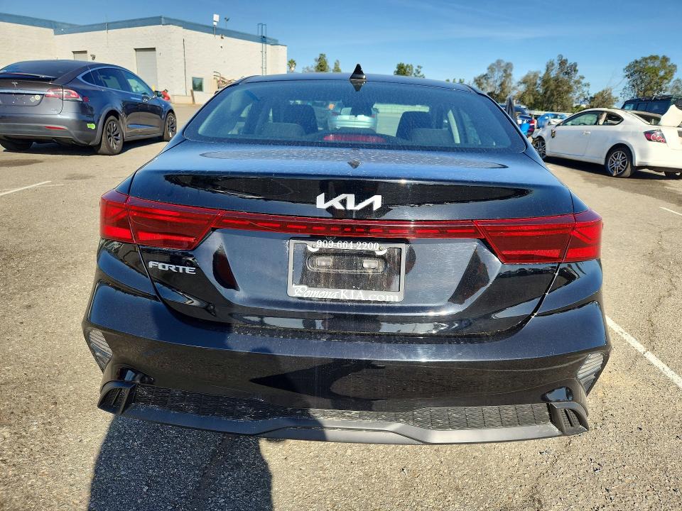 Photo 6 from auction – 2023 KIA FORTE with VIN 3KPF24AD3PE673346