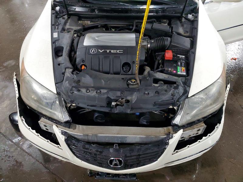 Zdjęcie 11 z aukcji – 2007 ACURA RL z VIN JH4KB166X7C004567