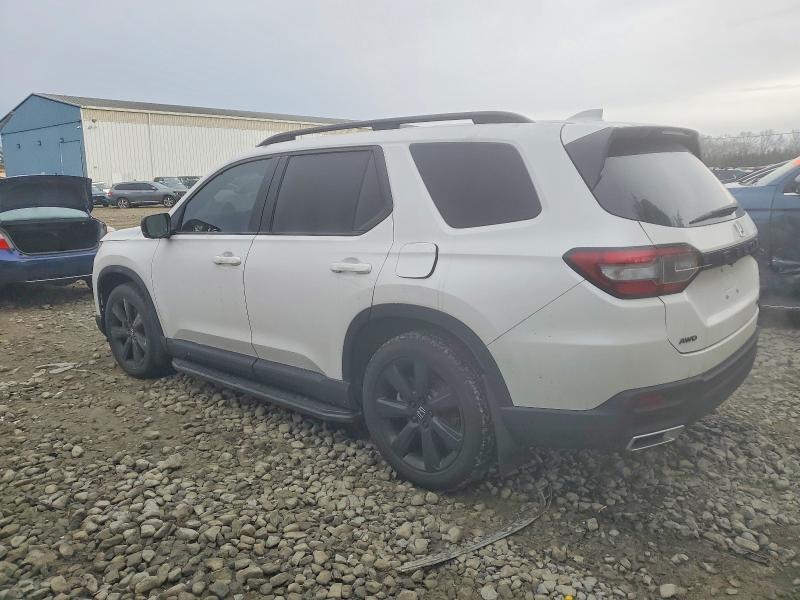 Photo 2 from auction – 2025 HONDA PILOT BLAC with VIN 5FNYG1H99SB025765