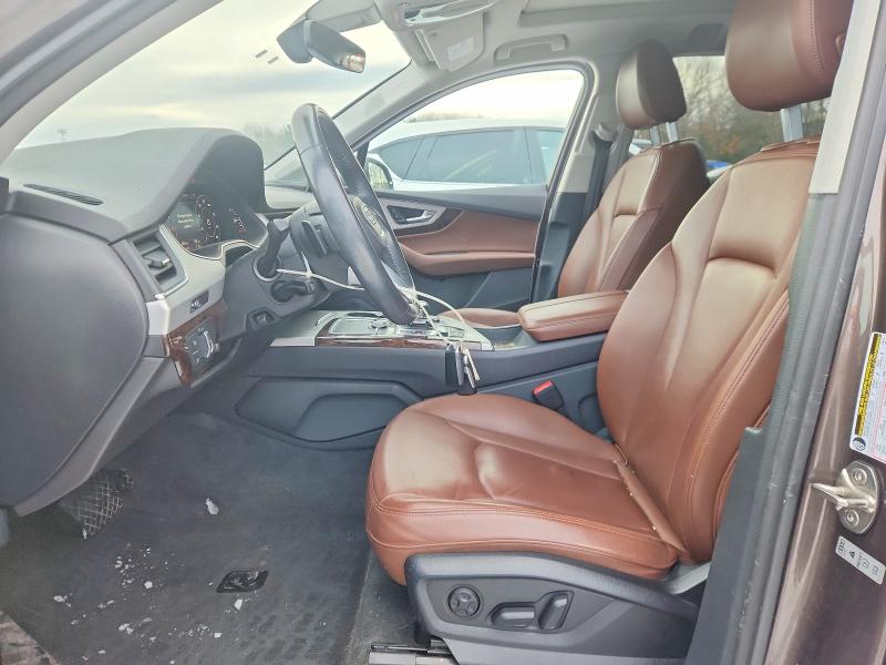 Photo 7 from auction – 2019 AUDI Q7 PREMIUM with VIN WA1LHAF71KD025527